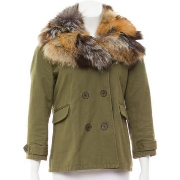 Gryphon Jackets & Blazers - Fur blazer 😍🔥